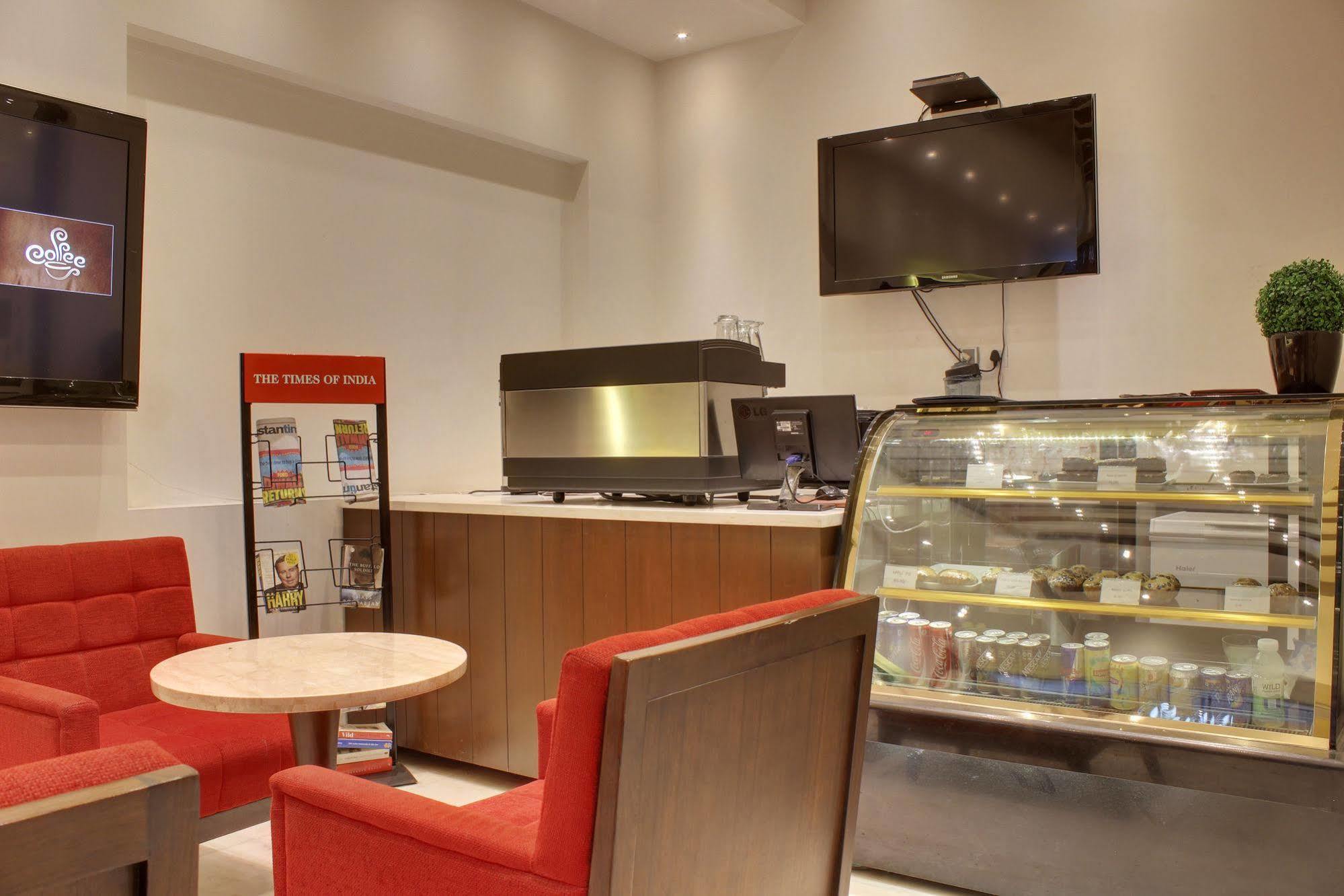 Grand Godwin Near Railway Stn Offers Free Airport Pick-up Hotel 4*